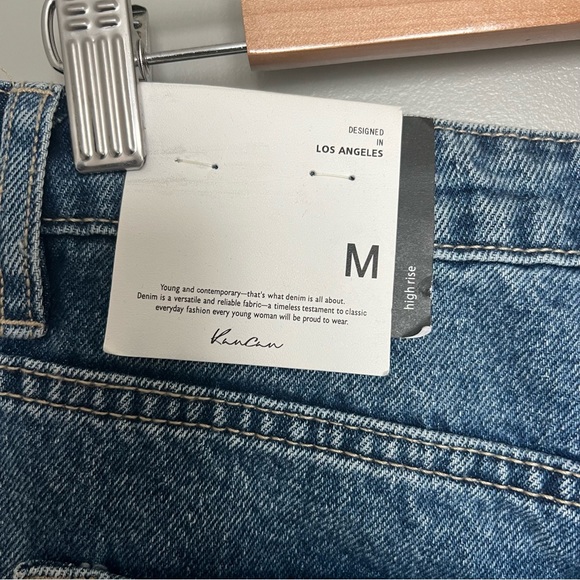 KanCan | Distressed Medium Wash High Rise Denim Shorts NWT Size M - Picture 3 of 8